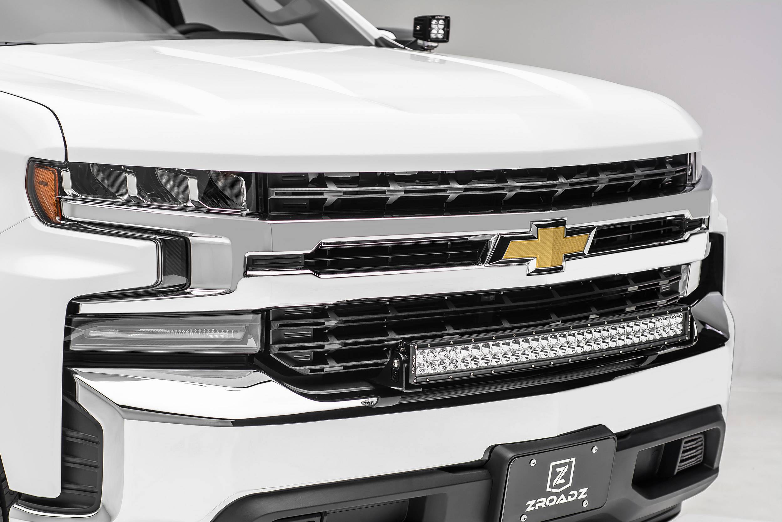 ZROADZ OFF ROAD PRODUCTS - 2019-2022 Chevrolet Silverado 1500 Front Bumper Top LED Kit with (1) 30 Inch LED Curved Double Row Light Bar - PN #Z322282-KIT